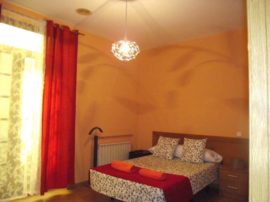 Village Rooms Multicolor 马德里 外观 照片